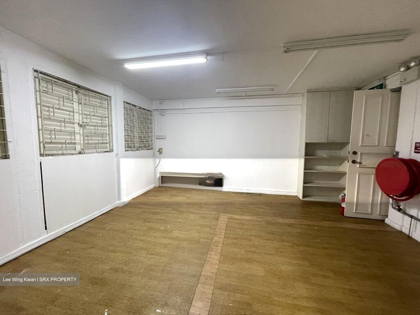 Toa Payoh Central (D12), Shop House #566869561